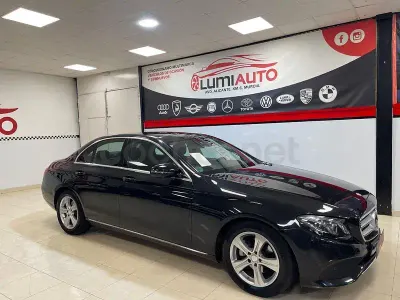 Usado Mercedes E220