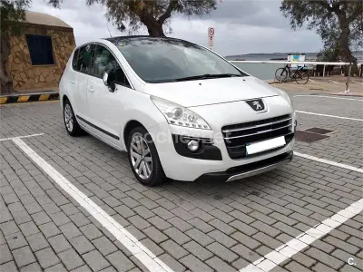 Usado Peugeot 3008 200 CV (147 kW) 2012 Blanco Familiar