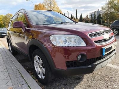 Usado Chevrolet Captiva LT 150 CV (110 kW) 2007 Granate SUV