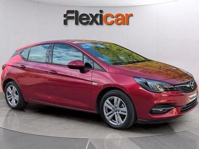 Usado Opel Astra Business Elegance 130 CV (95 kW) 2020 Rojo Berlina