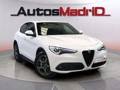 Usado Alfa Romeo Stelvio Sprint 192 CV (141 kW) 2021 Blanco SUV