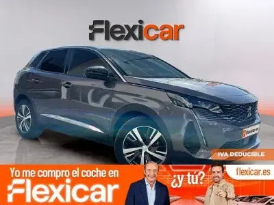Usado Peugeot 3008 Allure 130 CV (95 kW) 2023 Gris SUV