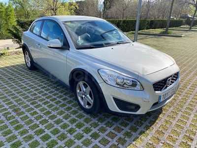 Begagnad Volvo C30 Momentum 136 HK (100 kW) 2010 Grå Halvkombi