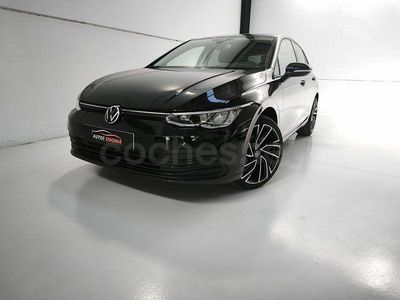 Usado VW Golf VIII 115 CV (84 kW) 2021 Negro Berlina