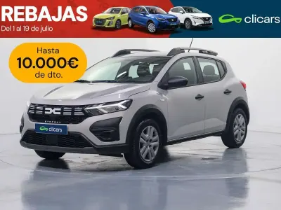 Usado Dacia Sandero Essentiel 101 CV (74 kW) 2023 Gris Utilitario