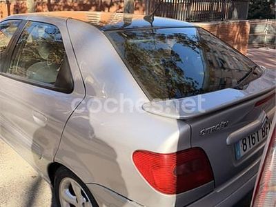 Usado Citroën Xsara Exclusive 110 CV (80 kW) 2001 Gris / plata Berlina