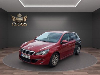 Usado Peugeot 308 Allure 130 CV (95 kW) 2016 Rojo