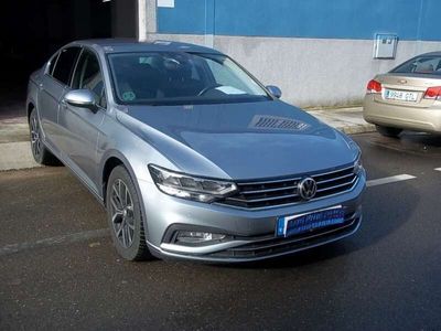 VW Passat