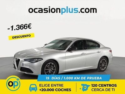 Gris Usado 2017 Alfa Romeo Giulia Berlina | 17.084 € (Buen precio)