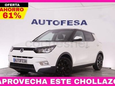 Usado Ssangyong (KGM) Tivoli Limited 128 CV (94 kW) 2017 Blanco SUV