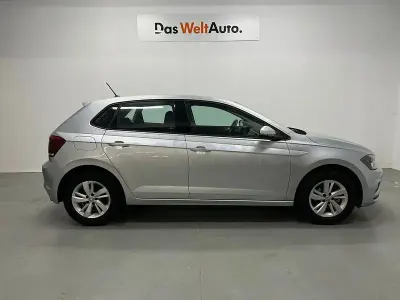 Używany VW Polo Advance 95 KM (69 kW) 2020 Szary Hatchback