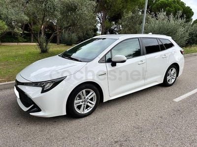 Usado Toyota Corolla Active 122 CV (89 kW) 2021 Blanco Familiar