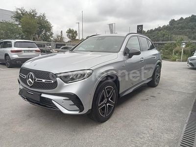 Gris / plata Usado 2025 Mercedes GLC300e SUV | 63.900 € (Caro)