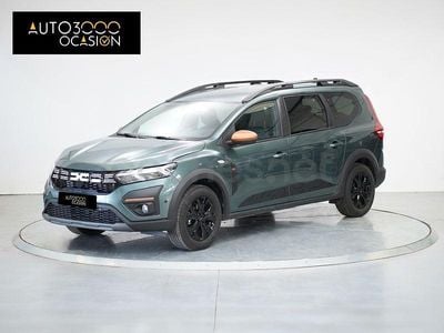 Usado Dacia Jogger Extreme 140 CV (102 kW) 2025 Verde Monovolumen
