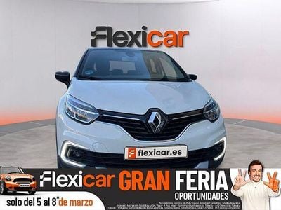 Usado Renault Captur Zen 130 CV (95 kW) 2019 Beige SUV