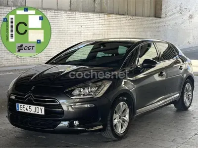 Usado DS Automobiles DS5 120 CV (88 kW) 2016 Gris / plata Utilitario