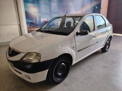 Usado Dacia Logan Lauréate 90 CV (66 kW) 2007 Blanco Berlina