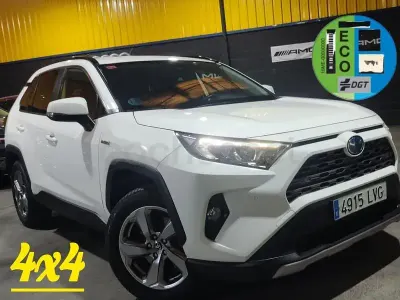 Usado Toyota RAV4 Hybrid Advance 222 CV (163 kW) 2022 Blanco SUV