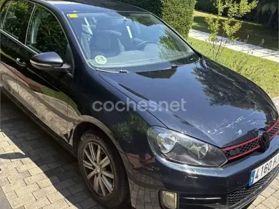 Usado VW Golf VII 105 CV (77 kW) 2012 Negro Berlina
