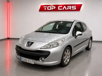 Usado Peugeot 207 120 CV (88 kW) 2007 Beige Berlina
