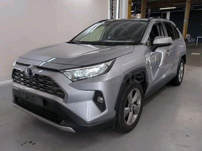 Usado Toyota RAV4 Hybrid Luxury 222 CV (163 kW) 2022 Gris / plata SUV