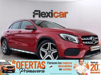 Usado Mercedes GLA180 122 CV (89 kW) 2018 Rojo SUV