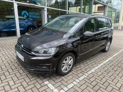 Usado VW Touran Business 115 CV (84 kW) 2020 Negro Monovolumen