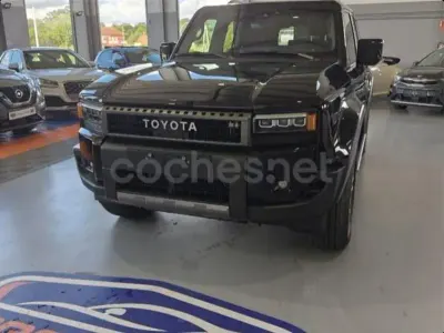 Usado Toyota Land Cruiser 205 CV (150 kW) 2026 Negro SUV