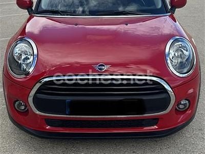 Usado Mini ONE 102 CV (75 kW) 2020 Rojo Utilitario