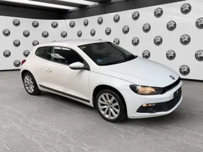 Begagnad VW Scirocco 122 HK (89 kW) 2010 Sportkupé