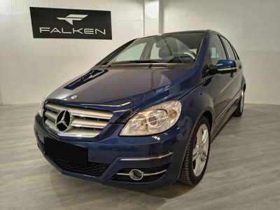 Mercedes B180