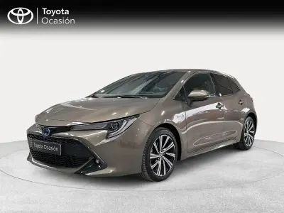 Usado Toyota Corolla Style 122 CV (89 kW) 2021 Marrón Berlina