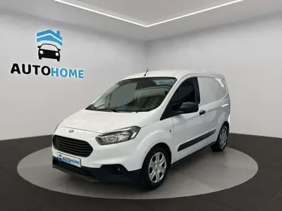 Usado Ford Transit Courier Trend 97 CV (71 kW) 2022 Blanco Van