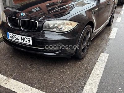 Usado BMW 116 115 CV (84 kW) 2008 Negro Utilitario