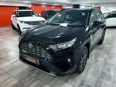 Occasion Toyota RAV4 Hybrid Luxury 218 PK (160 kW) 2022 Zwart SUV