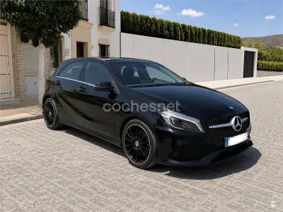 Usado Mercedes A200 AMG line 136 CV (100 kW) 2015 Negro Utilitario