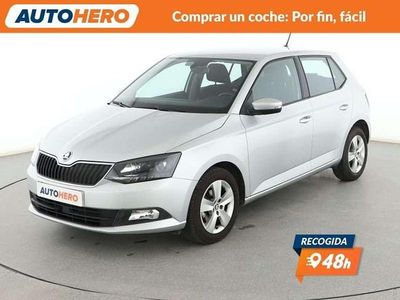 Usado Skoda Fabia Ambition 95 CV (69 kW) 2018 Gris Utilitario