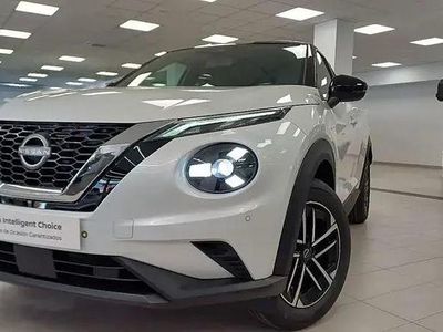Usado Nissan Juke N-Connecta 114 CV (83 kW) 2025 Lunar white (metalizado) techo SUV