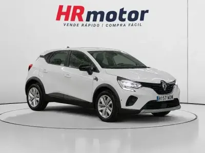 Usado Renault Captur Evolution 100 CV (73 kW) 2023 Blanco SUV