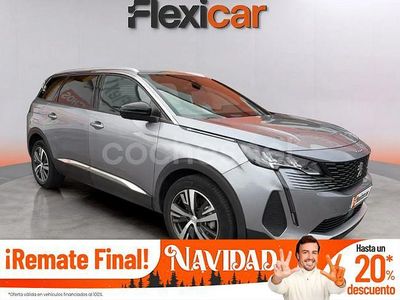 Gris / plata Usado 2024 Peugeot 5008 Allure SUV | 28.690 €