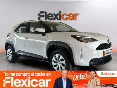 Nuevo Toyota Yaris Cross Active 130 CV (95 kW) 2026 Blanco SUV