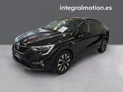 Usado Renault Arkana Equilibre 140 CV (102 kW) 2022 Negro SUV