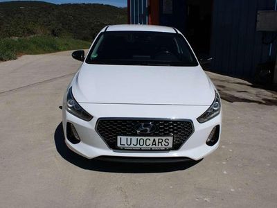 Begagnad Hyundai i30 110 HK (80 kW) 2017 Vit Halvkombi