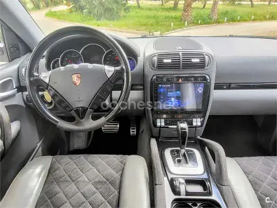 Usado Porsche Cayenne 250 CV (183 kW) 2005 Blanco SUV