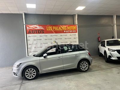 Gris / plata Usado 2014 Audi A1 Sportback Attraction Utilitario | 9990 € (Precio justo)