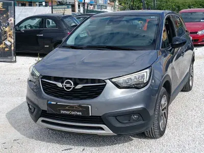 Usado Opel Crossland X Edition 110 CV (80 kW) 2019 Gris / plata SUV