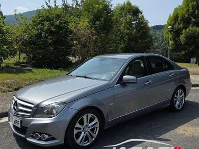 Usado Mercedes C200 136 CV (100 kW) 2012 Gris Berlina