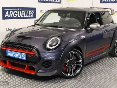 Usado Mini John Cooper Works Coupé 306 CV (225 kW) 2020 Gris Coupe