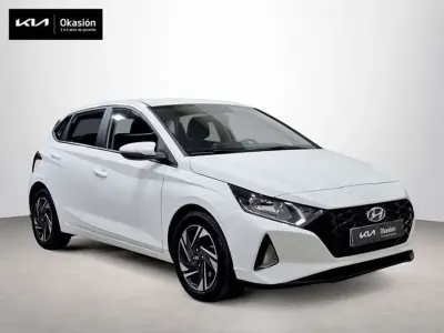 Usado Hyundai i20 101 CV (74 kW) 2023 Blanco Utilitario