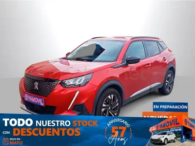 Usado Peugeot 2008 Allure 130 CV (95 kW) 2022 Rojo SUV